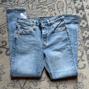 Levi’s 501 Skinny Classic Blue Denim Jeans 25/28